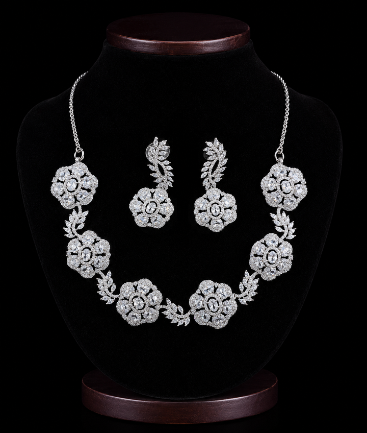 AMERICAN DIAMOND NECKLACE (SILVER)